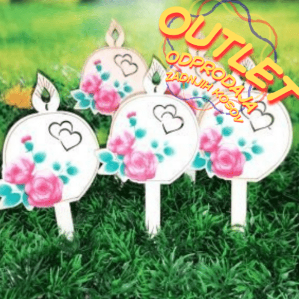 Lesena svečka za zapičit vrtnica – nagrobna dekoracija